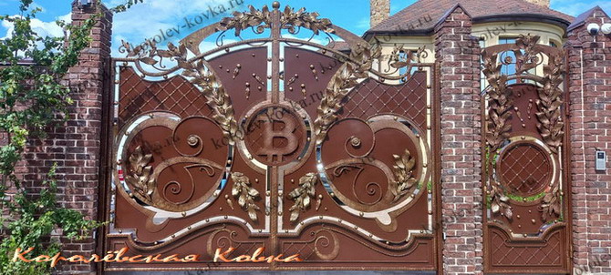 Кованые перила на крыльцо элегантность и прочность в одном Кованые перила на крыльцо элегантность и прочность в одном